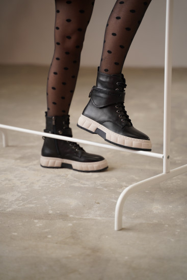Жіночі черевики Anna Lucci 174349 чорні демісезонні шкіряні