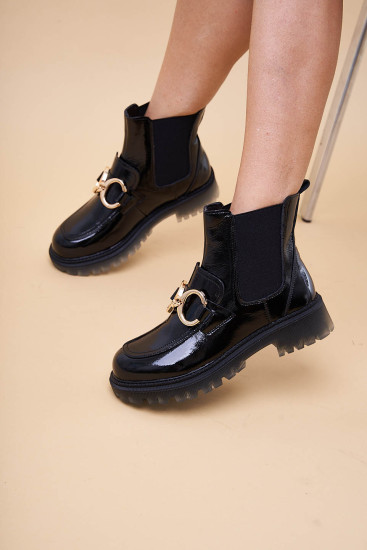 Жіночі черевики Lonza 170762 чорні демісезонні лаковані