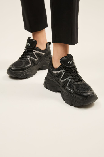 Жіночі кросівки Lonza 185035 чорні демісезонні шкіряні