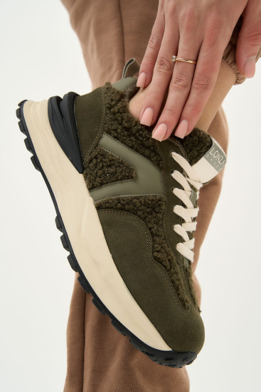 Жіночі кросівки Lonza 178005 зелені демісезонні замшеві