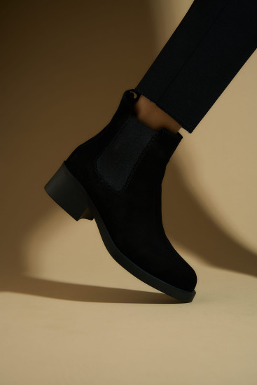 Жіночі черевики Fabio Monelli 181940 чорні демісезонні замшеві