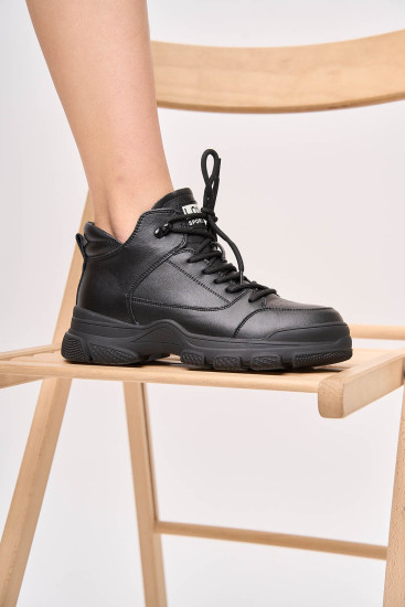 Жіночі черевики Lonza 174523 чорні демісезонні шкіряні