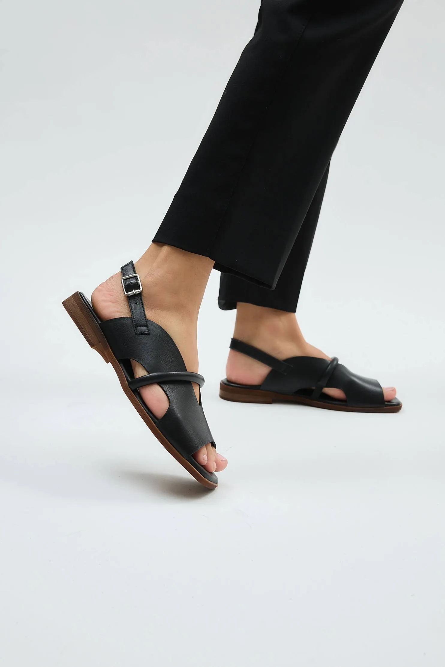 未使用品　yanggao ヤンガオ　モコゾウ　ロンT L 即完売 Купити Босоніжки Lonza NY 199973 в Україні за доступною ціною | Lonza