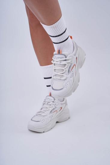 Жіночі кросівки Lonza 167101 бежеві демісезонні шкіряні
