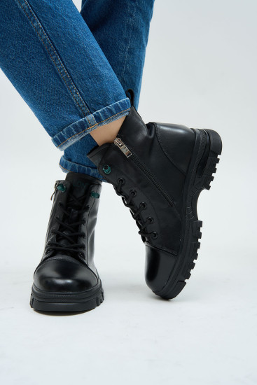 Женские ботинки Lonza 179633 черные демисезонные кожаные