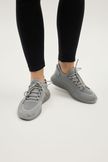 Жіночі кросівки Lonza 184101 сірі демісезонні текстильні