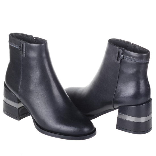 Женские ботинки Fabio Monelli 165487 черные демисезонные кожаные