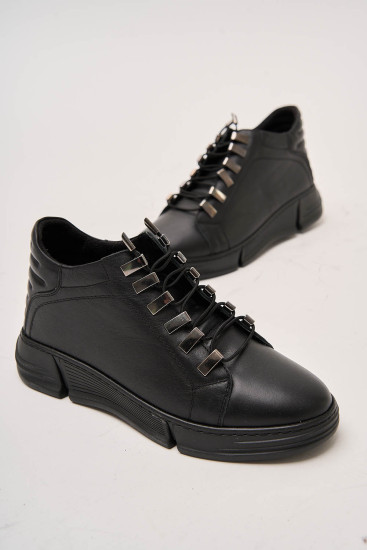 Женские ботинки Lonza 175427 черные демисезонные кожанные