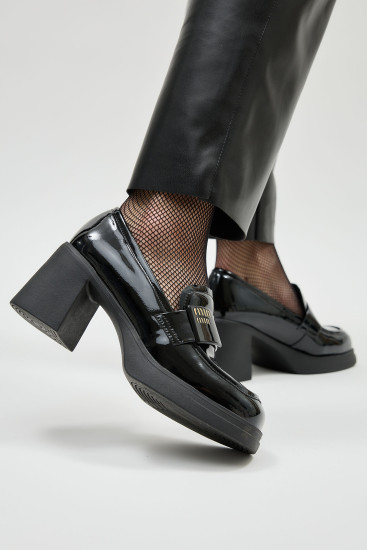 Женские туфли Lonza 185609 черные демисезонные лакированные